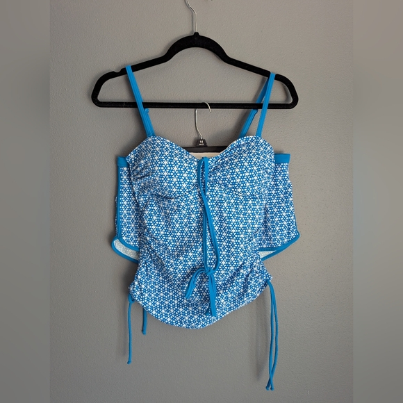 Women's Boden Tankini And Shorts Swimsuit With Adjustable Straps. Size 8. - Picture 2 of 6